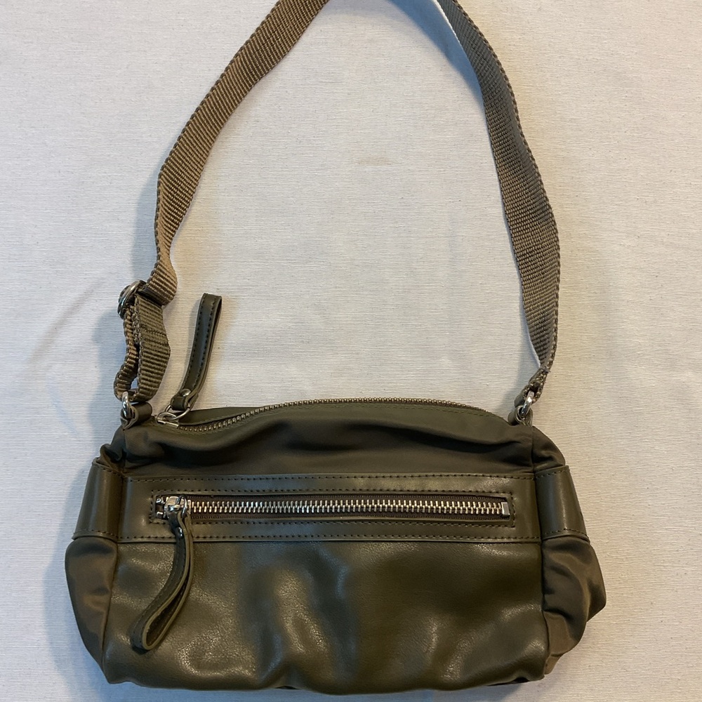Nine‎ West Women's Faux Lether Hunter/Olive Green Shoulder Crossbody Handbag